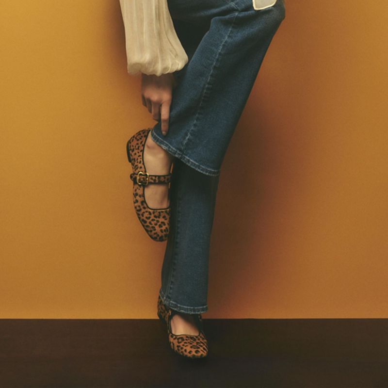 Michaela Mary Jane Flat