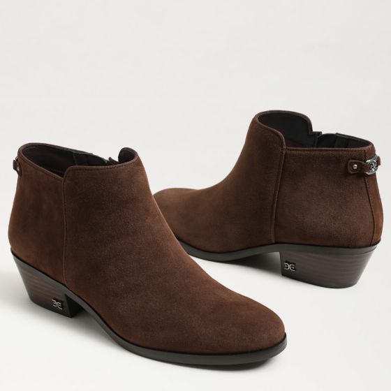 Mustang Brown