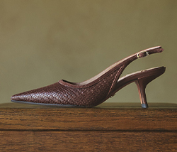 SHOP PUMPS